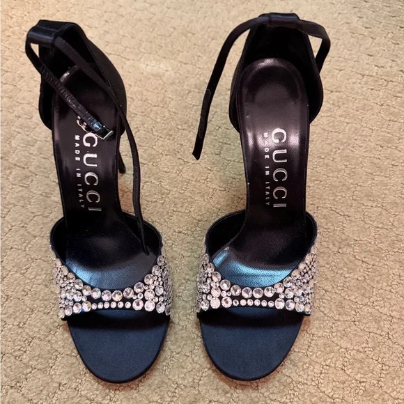 Gucci Ilse Black Satin and Crystal Women's Heels - Picture 3 of 7